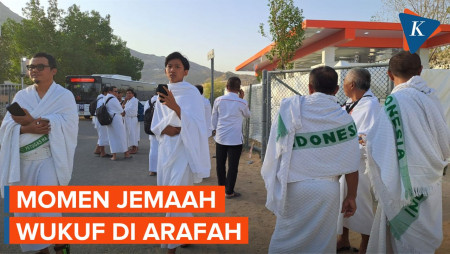 Jemaah Haji Lakukan Wukuf di Arafah Hari Ini