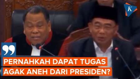 Hakim MK Tanya Menko PMK Muhadjir: Pernah Dapat Tugas Aneh dari Presiden?