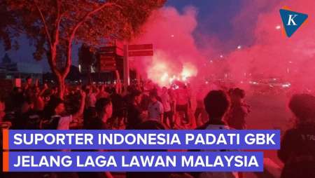 Chant-Flare Menyala Jelang Laga Timnas Indonesia Vs Malaysia Di GBK