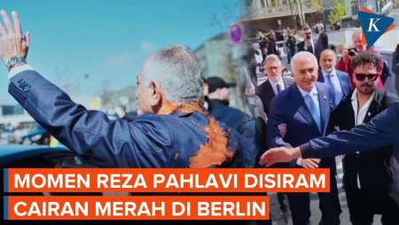 Momen Putra Mahkota Iran Reza Pahlavi Disiram Cairan Merah Setelah Pidato Di Berlin