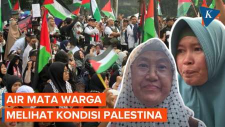 Tangis Warga Aksi Bela Palestina Saat Ceritakan Kondisi Kemanusiaan di Gaza