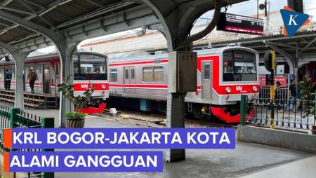 KRL Anjlok di Stasiun Jakarta Kota, Perjalanan Kereta Jakarta-Bogor Terganggu