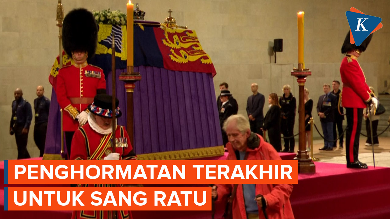 Warga Inggris Beri Penghormatan Terakhir untuk Ratu Elizabeth II