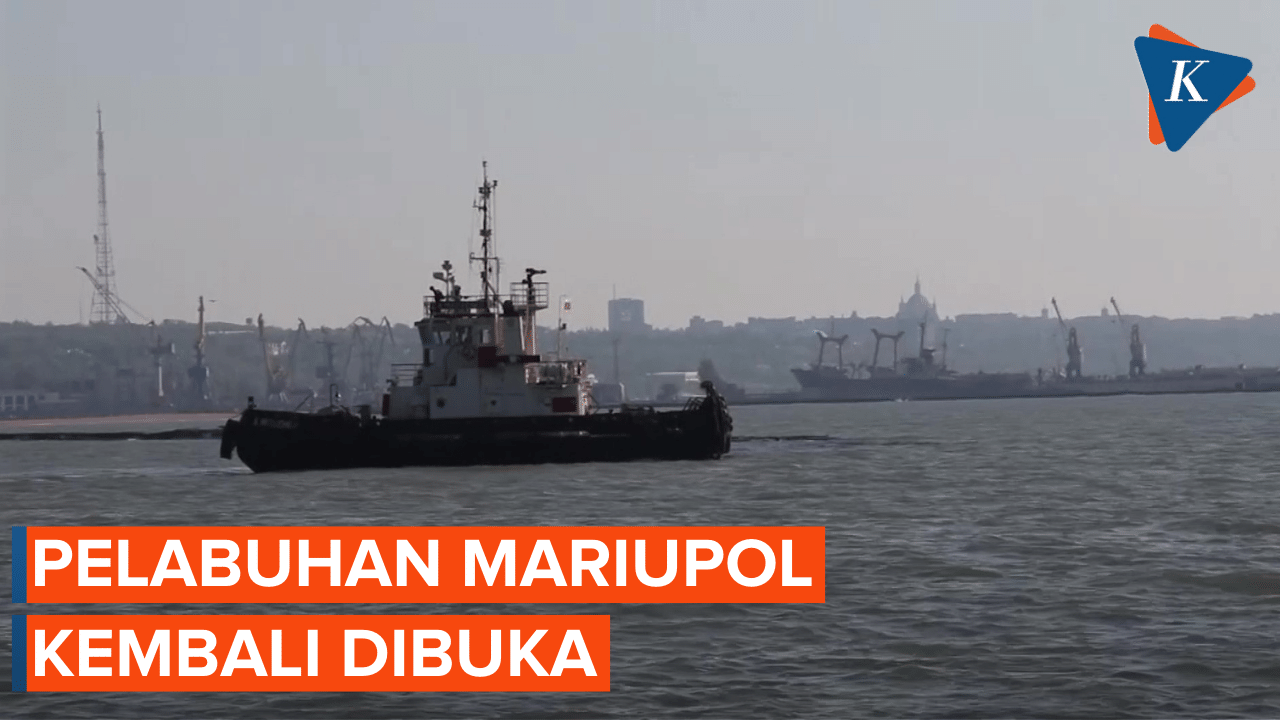 Kapal Rusia Mendarat di Pelabuhan Mariupol yang Dibuka Kembali