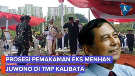 Prosesi Pemakaman Eks Menhan Juwono Sudarsono Di TMP Kalibata