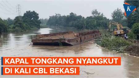 Penampakan Kapal Tongkang 