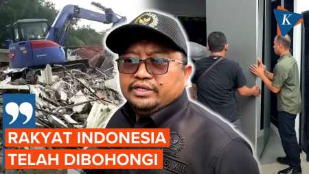 Penampakan "Kompleks Mewah" Lapas Cibinong Dirobohkan Ekskavator