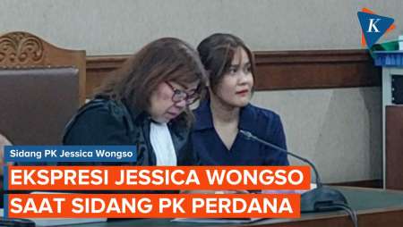 Jessica Wongso Gelengkan Kepala Saat Jaksa Baca Fakta Persidangan