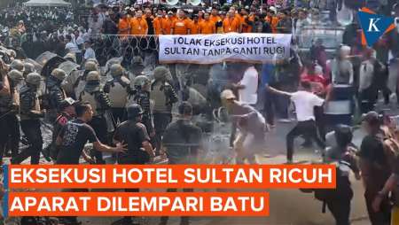 Eksekusi Hotel Sultan Ricuh, Aparat TNI-Polisi Dilempari Batu
