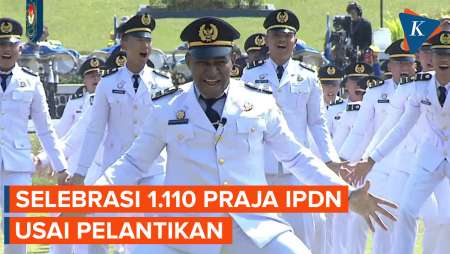1.110 Pamong Praja Muda IPDN Sujud Syukur dan Lempar Topi Usai Pelantikan