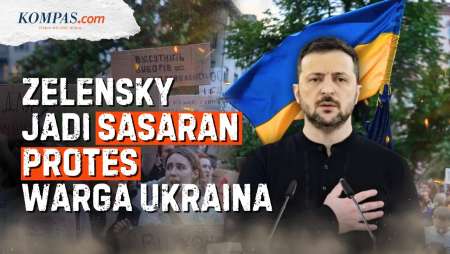 Potret Rakyat Ukraina Turun ke Jalan, Zelensky Jadi 
