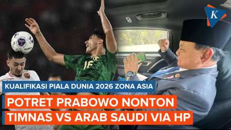 Potret Prabowo Nonton Timnas Indonesia Vs Arab Saudi Lewat Ponsel