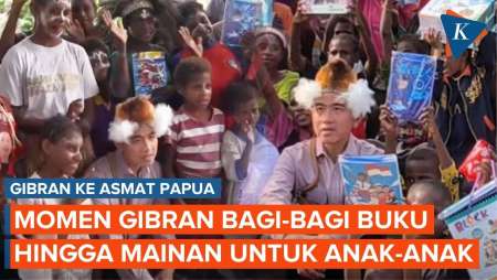 Gibran Ke Asmat Papua, Bagi-bagi Buku Dan Mainan Ke Anak-anak
