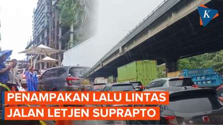 Banjir Di Kawasan Jalan Letjen Suprapto, Lalu Lintas Macet Parah, Ini Penampakannya...