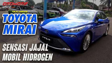 Perdana Coba Mobil Hidrogen Toyota Mirai di Indonesia | TAXI DRIVE