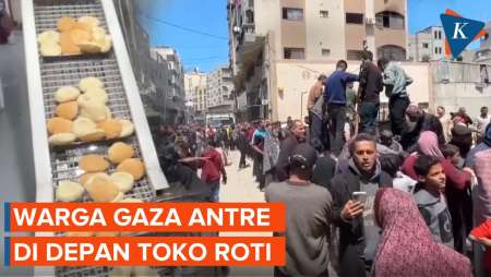 Potret Toko Roti di Gaza Kembali Beroperasi untuk Pertama Kali