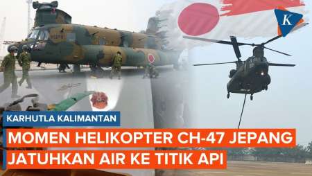 Aksi Helikopter CH-47 Chinook Jepang Padamkan Api Karhutla Kalimantan