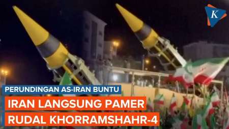 Perundingan Dengan AS Tak Pasti, Iran Langsung Pamer Rudal Khorramshahr-4