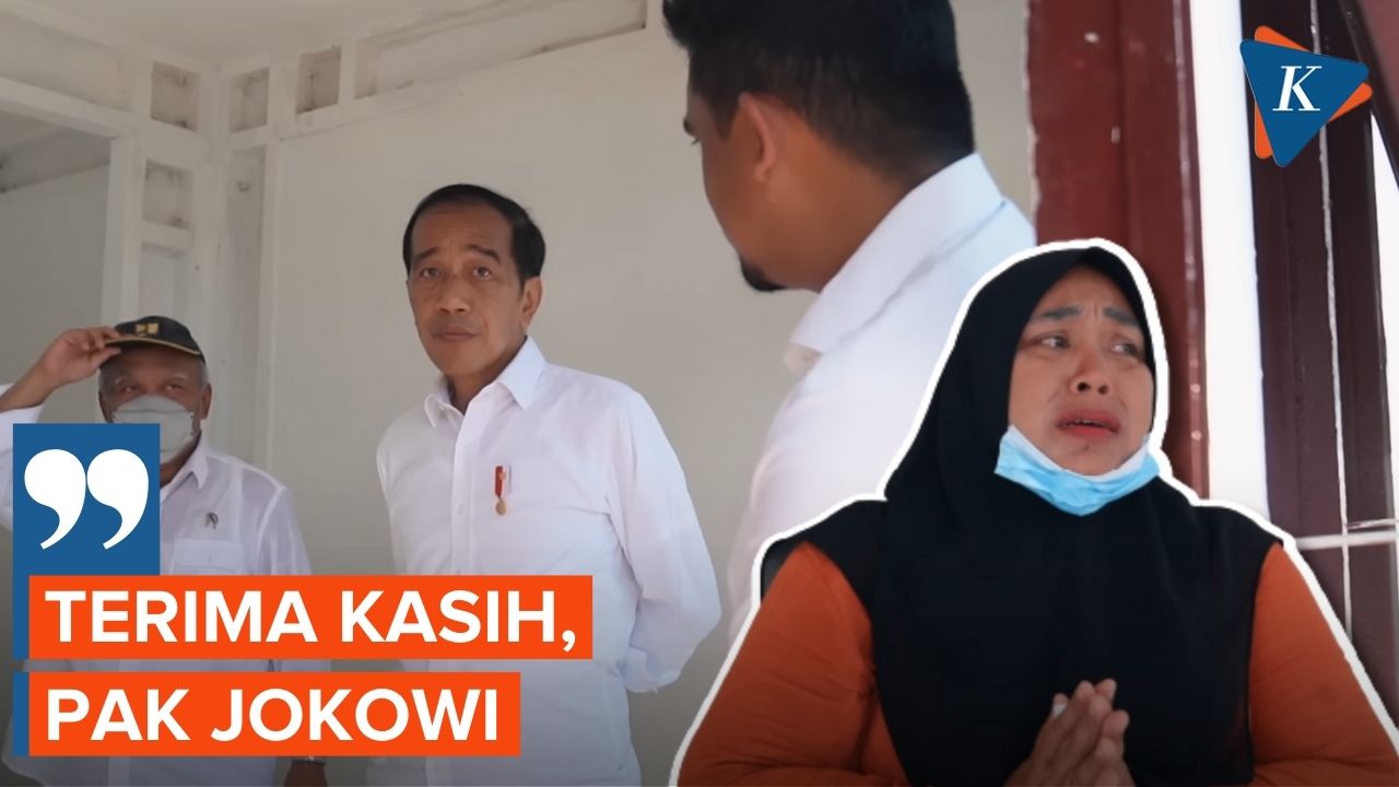 Tangis Warga Saat Jokowi Serahkan Bantuan Program Bedah Rumah