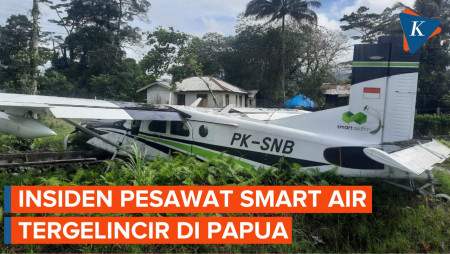 Pesawat Smart Air Tergelincir di Papua