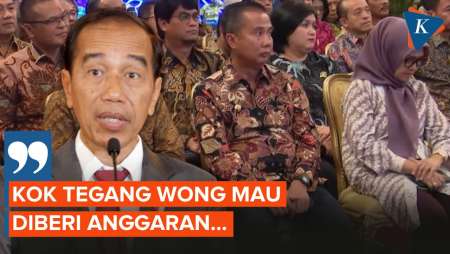Singgung Banyaknya Raut Ketegangan, Jokowi Ajak Guyon Menteri dan Kepala Daerah di Istana Negara