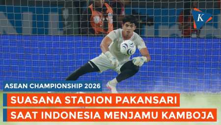 Suasana Timnas Indonesia Vs Kamboja Di Pakansari