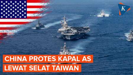 China Protes, Kapal Perusak AS Melintasi Selat Taiwan