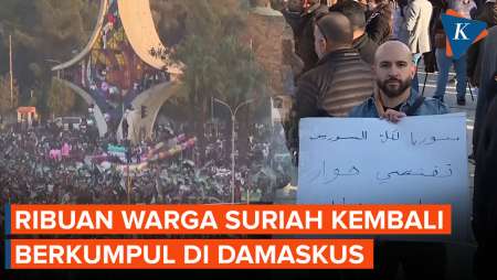 Momen Ribuan Warga Suriah Berkumpul Lagi di Damaskus Usai Tergulingnya Assad