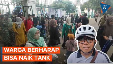 Antusias Warga Berdatangan ke Monas untuk Saksikan HUT Ke-79 TNI 