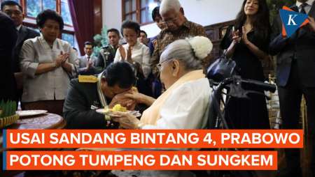 Prabowo Sungkem ke Bibinya Usai Resmi Jadi Jenderal Kehormatan