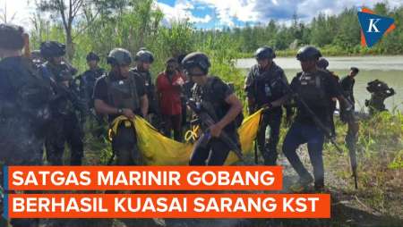 Bersenjata Lengkap! Satgas Marinir 