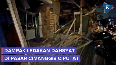 Dahsyatnya Ledakan Pasar Cimanggis: Mobil Terguling, Ruko Nyaris Roboh
