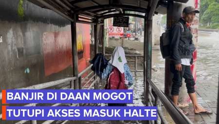 Jalan Daan Mogot Banjir, Akses Masuk Halte Transjakarta Ikut Tergenang