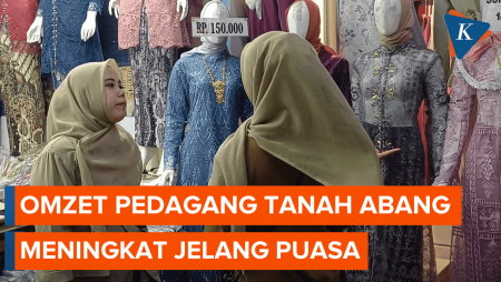 Omzet Pedagang Tanah Abang Melonjak, Tren Gamis Laris