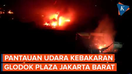 Penampakan dari Udara Saat Glodok Plaza Jakbar Kebakaran