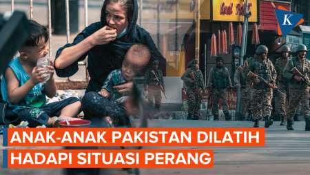 Anak-Anak Pakistan Dilatih Hadapi Situasi Perang