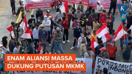 Jelang Putusan MKMK, Enam Kelompok Demonstrasi Penuhi Area Patung Kuda