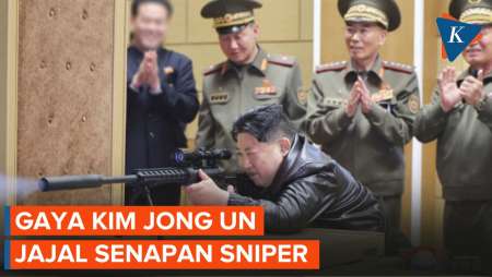 Momen Kim Jong Un Jajal Senapan Sniper di Pabrik Senjata Korut