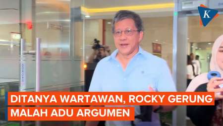 Momen Rocky Gerung Tak Puas dengan Pertanyaan Wartawan Saat Tiba di Bareskrim Polri