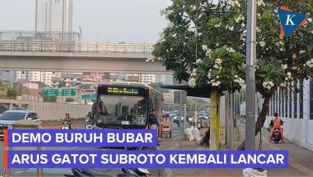 Demo Buruh Bubar, Arus Lalu Lintas Di Gatot Subroto Kembali Lancar
