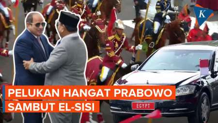 Pasukan Berkuda Iringi Rombongan Presiden Mesir, Prabowo Sambut Pelukan Hangat
