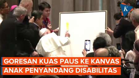 Intip Goresan Kuas Pertama Paus ke Kanvas Anak Penyandang Disabilitas