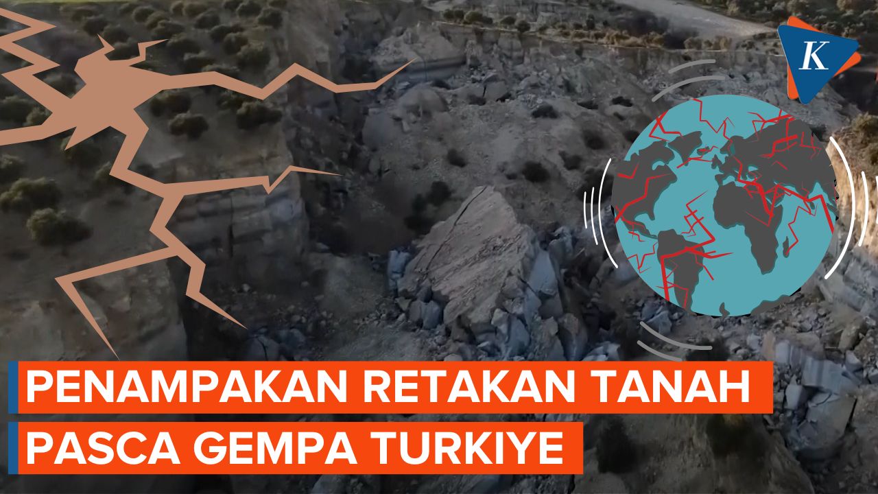 Penampakan Retakan Tanah Usai Gempa Turkiye