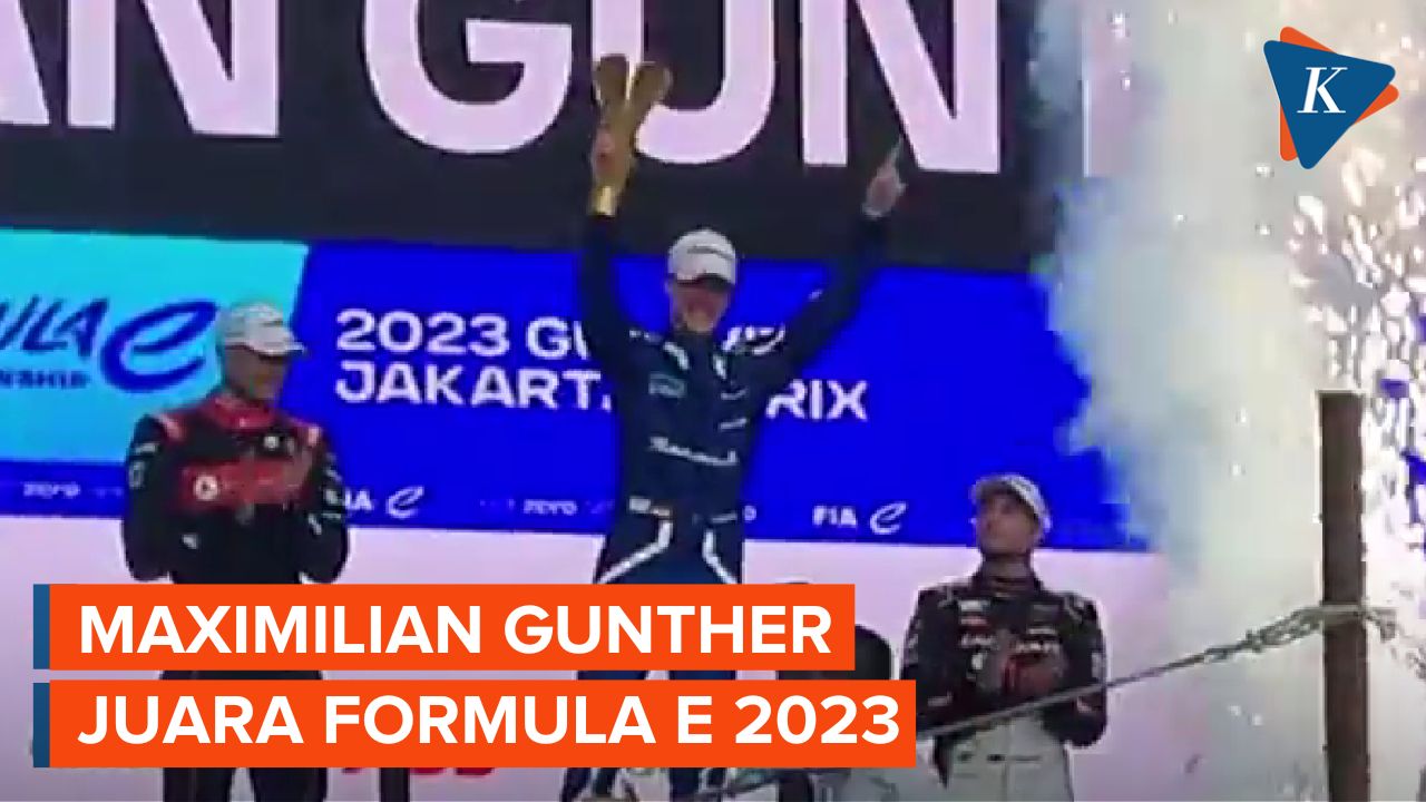 Detik-detik Penyerahan Trofi untuk Pemenang Formula E 2023