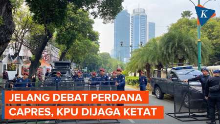 Penampakan Rantis dan Anjing Pelacak yang Amankan Gedung KPU Jelang…