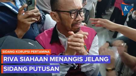 Eks Direktur Pertamina Riva Siahaan Menangis Jelang Vonis
