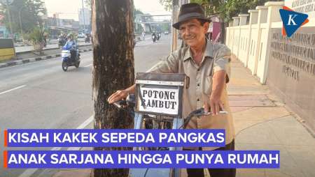 Berkat Jadi Tukang Pangkas Keliling, Nana Sukses Kuliahkan Anak Dan Punya Rumah