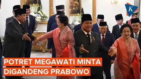 Momen Megawati Minta Digandeng Prabowo Usai Upacara Hari Lahir Pancasila