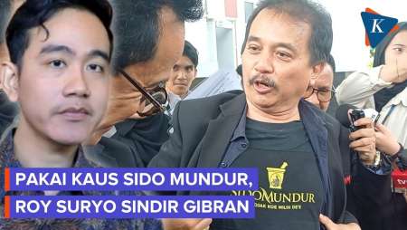 Momen Roy Suryo Pakai Baju "Sido Mundur" Sambil Singgung Gibran