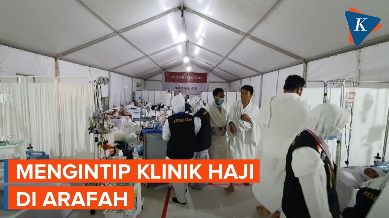 Tenaga Kesehatan Siaga Merawat Jemaah Haji Saat Wukuf Di Arafah
